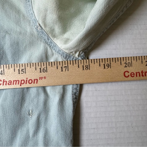 Talbots Light Denim Button Down Long Sleeve Shirt - Picture 4 of 6